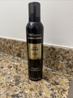 NWT Extra Hold Shaping Mousse professional sculpt 4
